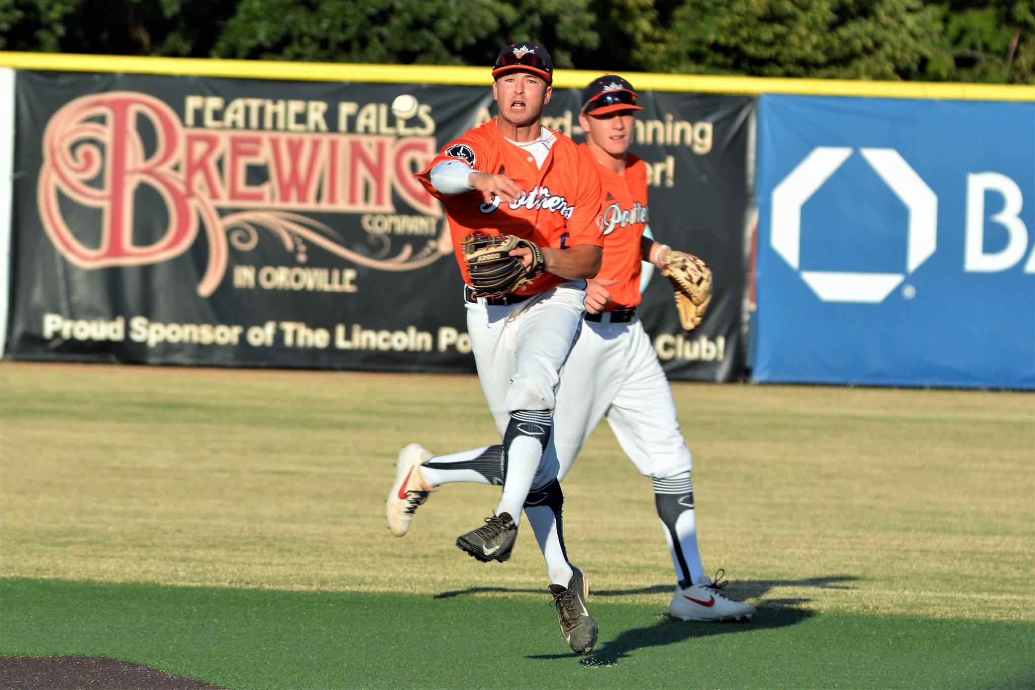 The Official site of the Lincoln Potters News